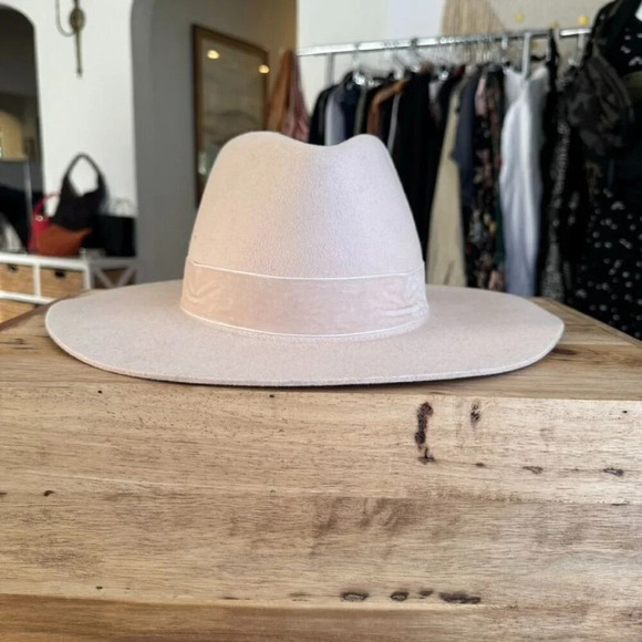 Lack Of Color Cream Wide-Brim Hat - Picture 3 of 12